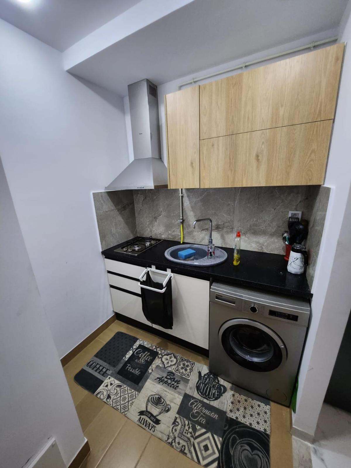 Appartement Elegant S1 Meuble Garde A Ariana -Tunis Extérieur photo
