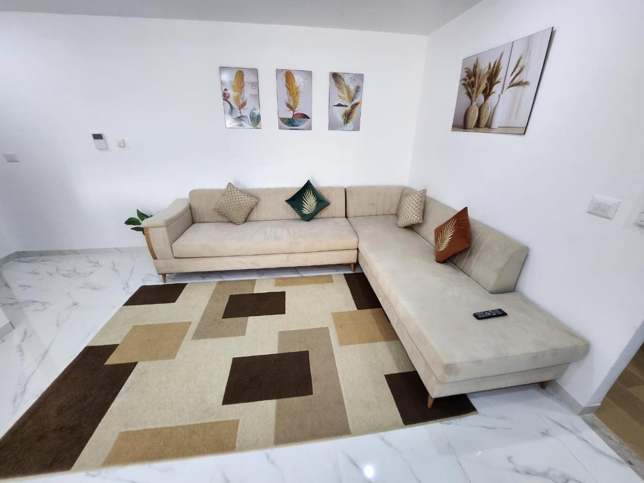 Appartement Elegant S1 Meuble Garde A Ariana -Tunis Extérieur photo