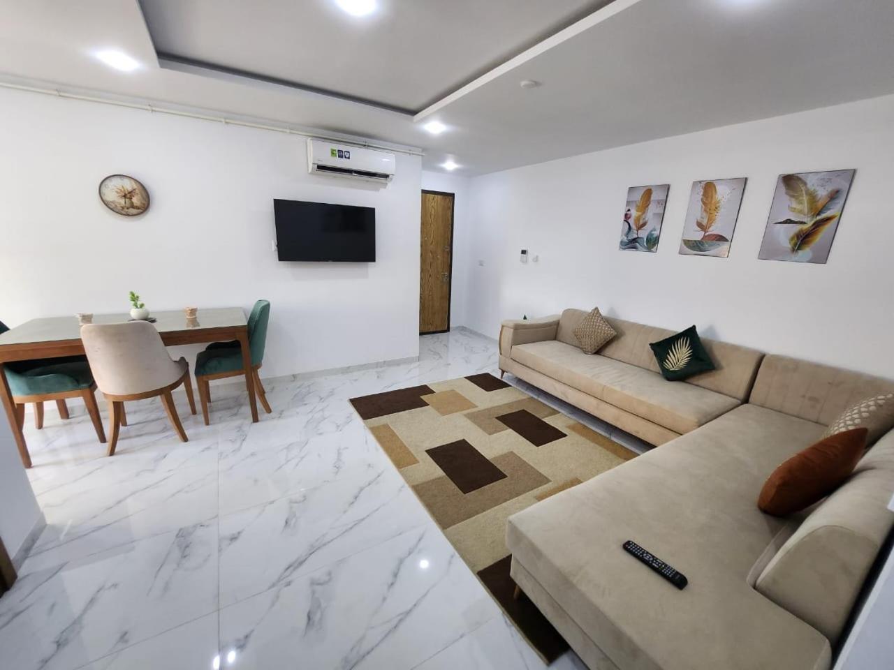 Appartement Elegant S1 Meuble Garde A Ariana -Tunis Extérieur photo