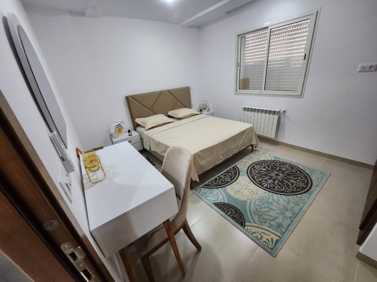 Appartement Elegant S1 Meuble Garde A Ariana -Tunis Extérieur photo